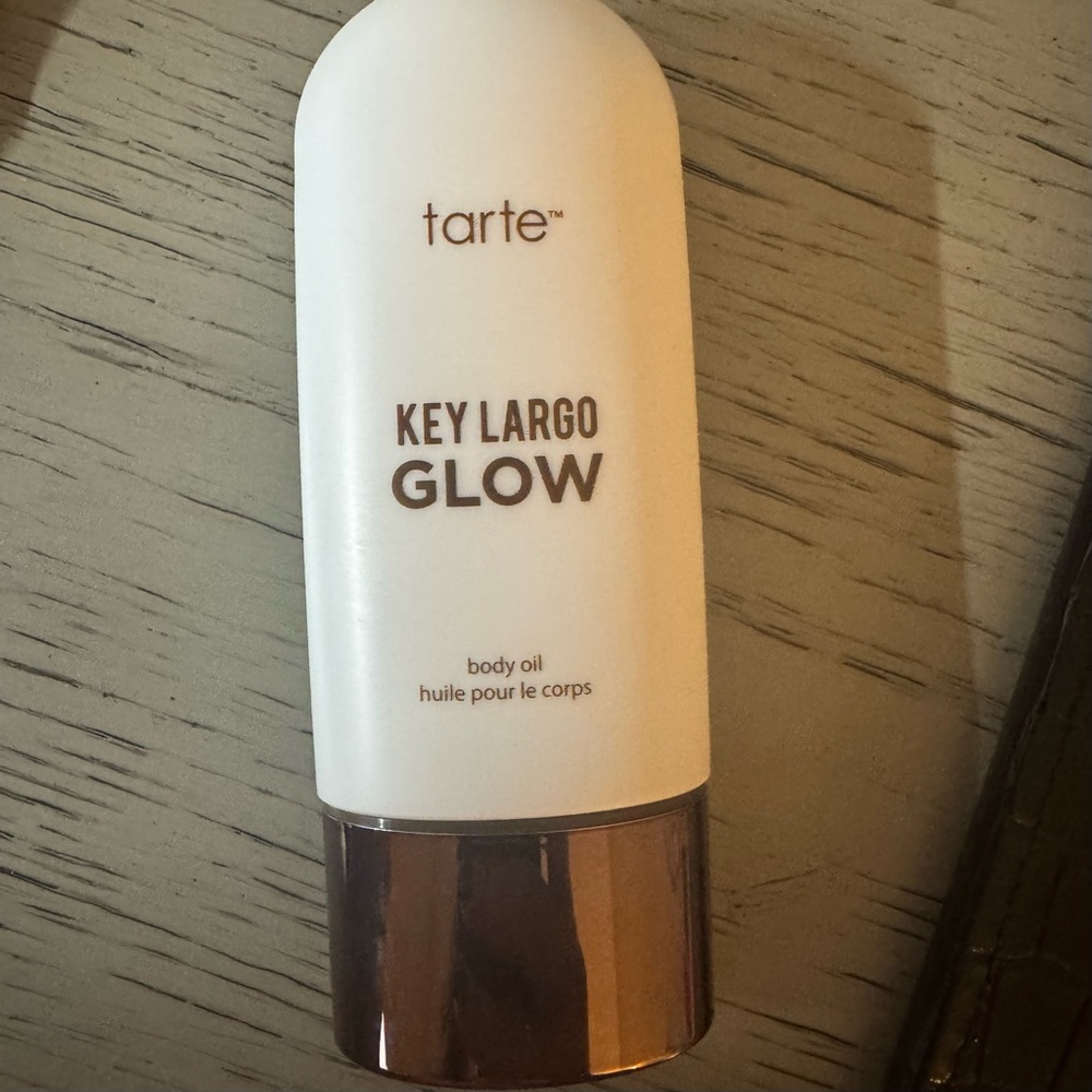 Tarte Key Largo Glow Bronzing Drops with Kabuki Body Brush - Picture 5 of 6